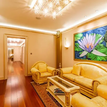 Antara Palace By Ezoria *
